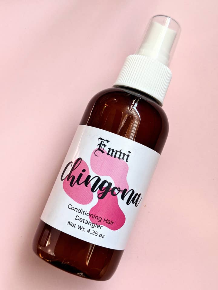 Spray démêlant revitalisant Chingona pour la vente par Emvi