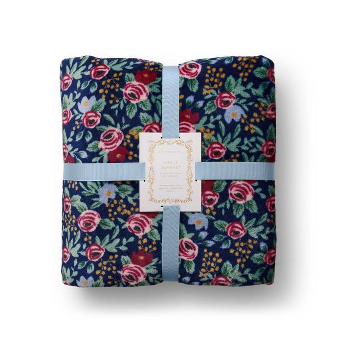 Coperta in Pile Rosa per la vendita all'ingrosso da parte di Rifle Paper Co