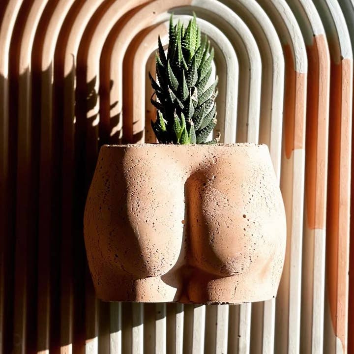 Queen City Crete - Wholesale Plant Pot - Mini Booty Planter