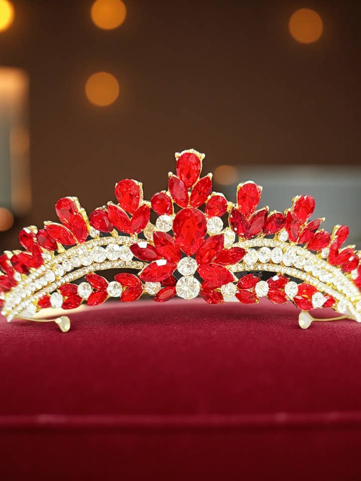 Meisjestiara, Rode Kristallen Tiara, Prinses Gouden Tiara voor wholesale door Happy Dream Gifts