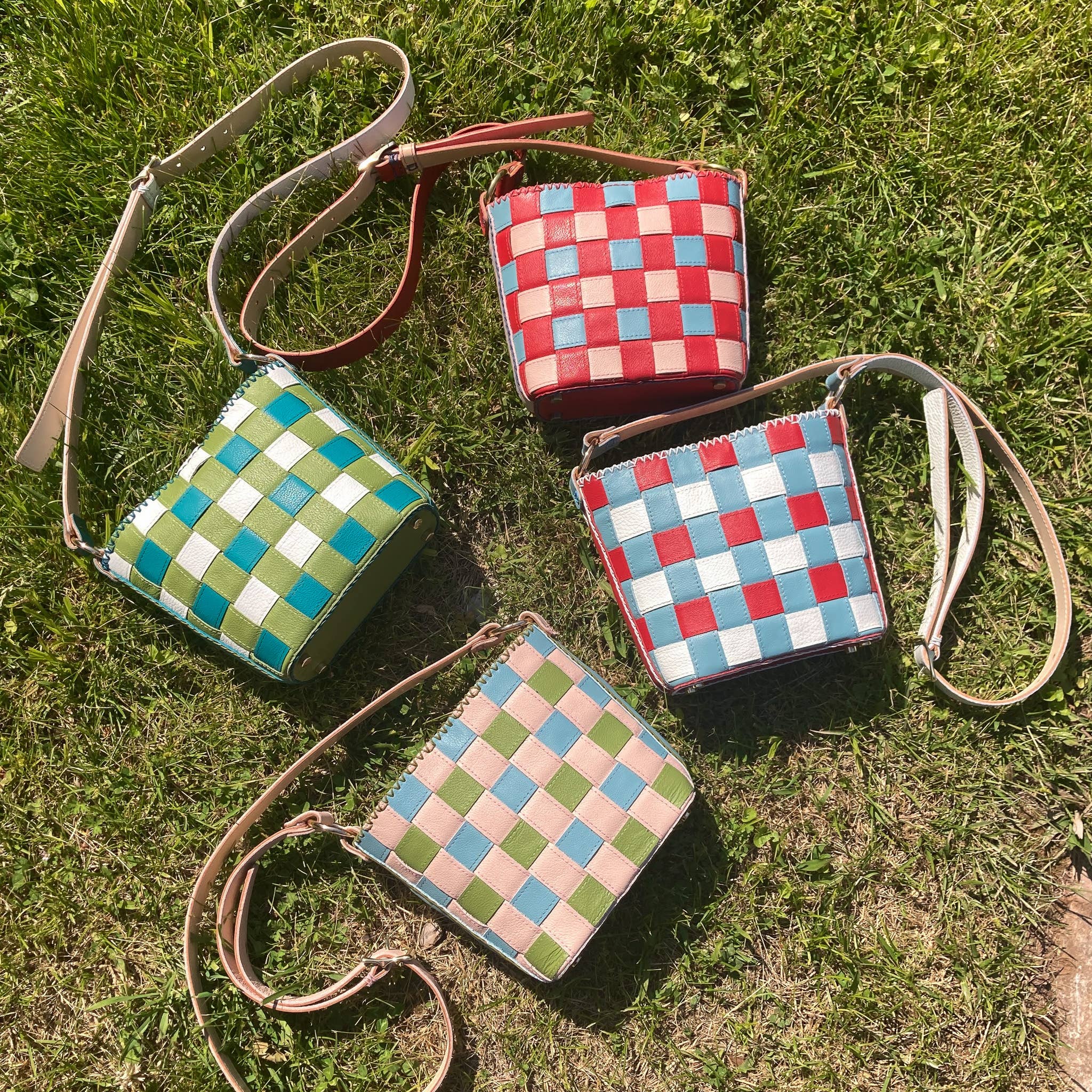 Fado Made Co. — Leather Goods - Wholesale Shoulder Bag - Women's - Wavy Handle Woven Market Handbag4