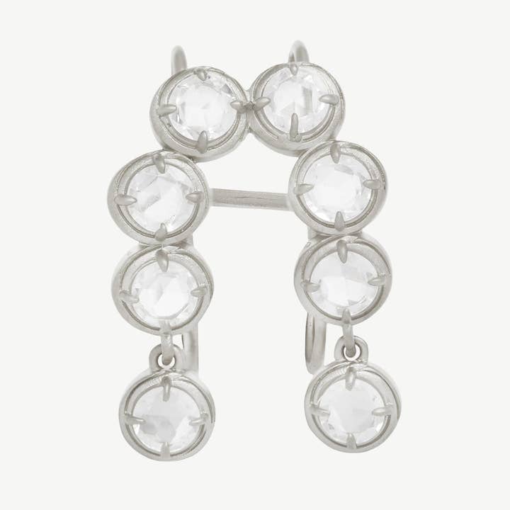 Boucle d'oreille Stili en topaze/rhodium taillée de rose pour la vente par Studio Grun