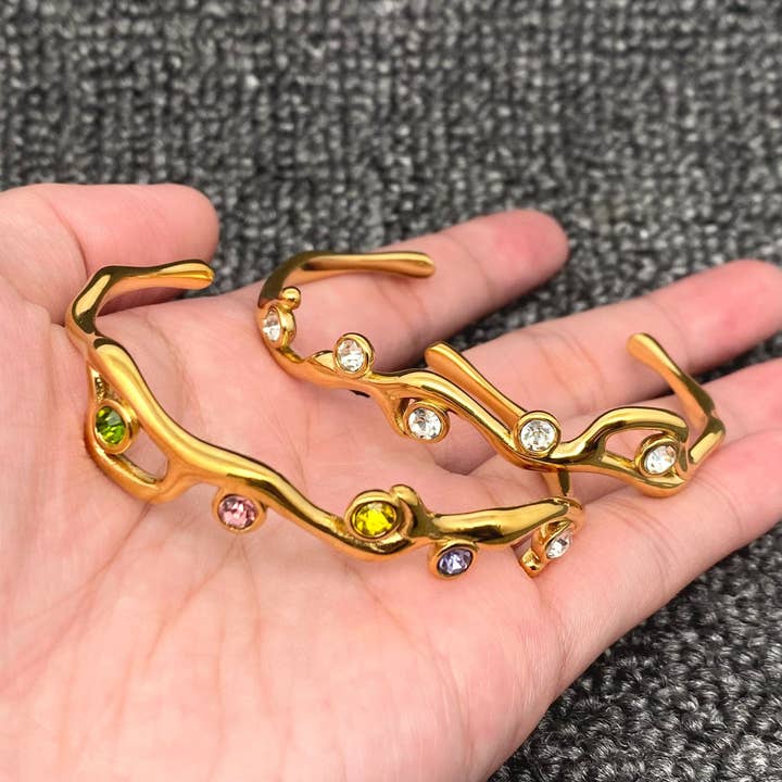 Mio Queena - Wholesale Cuff Bracelet - Inlaid Zircon Branch Shape 18K Gold Plated S.Steel Cuff - FGS3