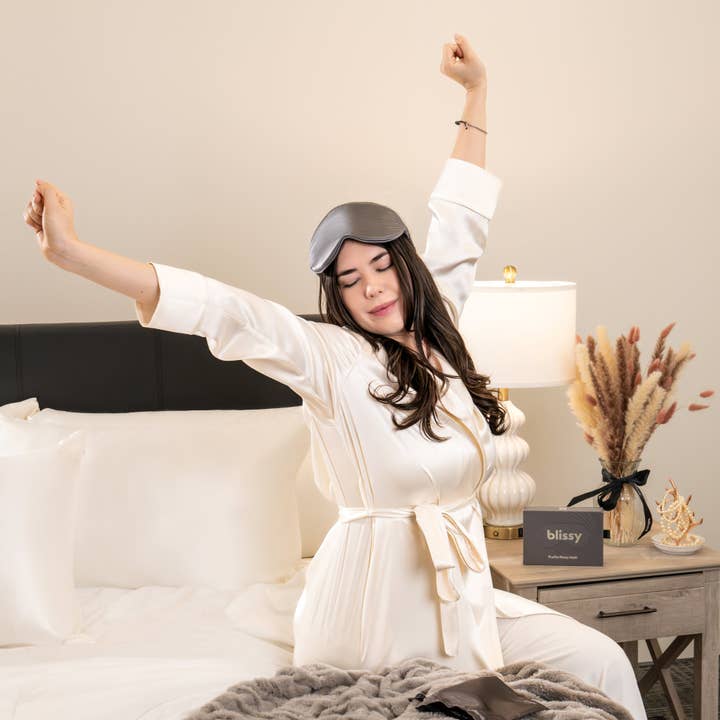 Blissy - Wholesale Sleep/Eye Mask - Sleep Mask - Grey - Profile13