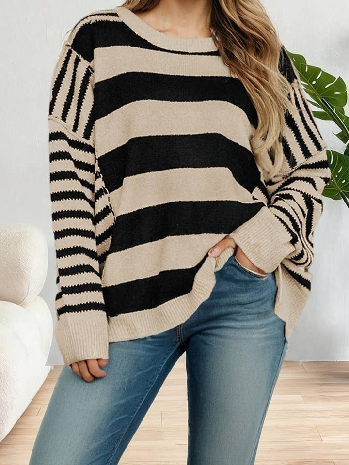 Pull ample à manches tombantes et patchwork. pour la vente par LA Society