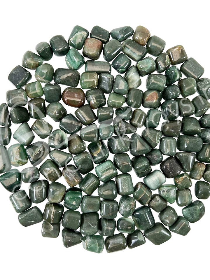 (KG)TUMBLED STONES - BOWENITE 20-40 MM for wholesale by Oceanic Linkways Inc