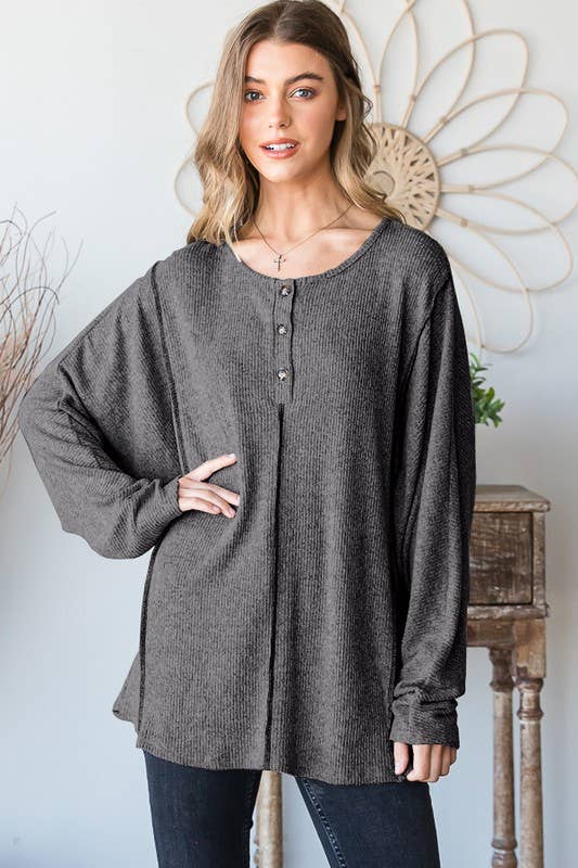 HEIMISH – wholesale Tunic – Women’s – ET6812-10 SOLID RIBBED TOP WITH BUTTON AND STITCH1