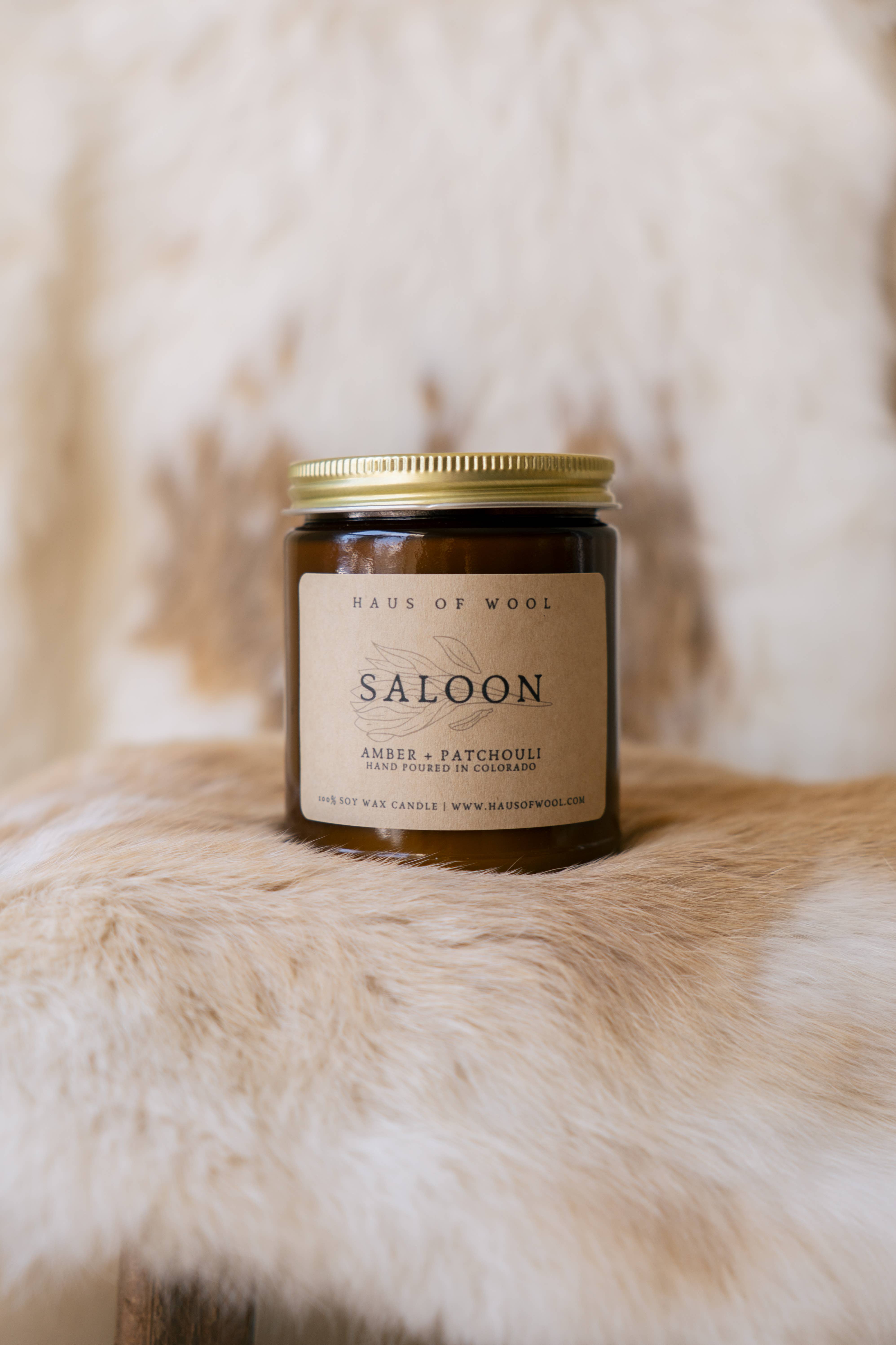 Haus of Wool – Großhandel Kerze im Glas / gefüllte Kerze – Amber + Patchouli Kerze aus Sojawachs aus Holz4