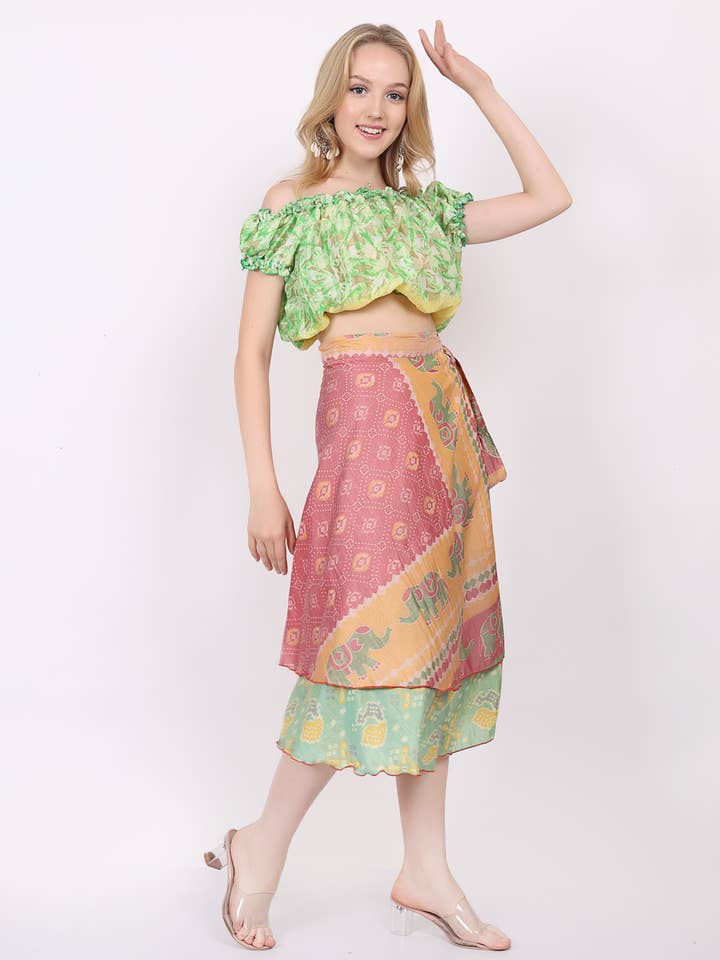 Wevez - Wholesale Skirt – Women’s - Women's Two Layer Vintage Sari Fabric Magic Skirt Mix Lot17