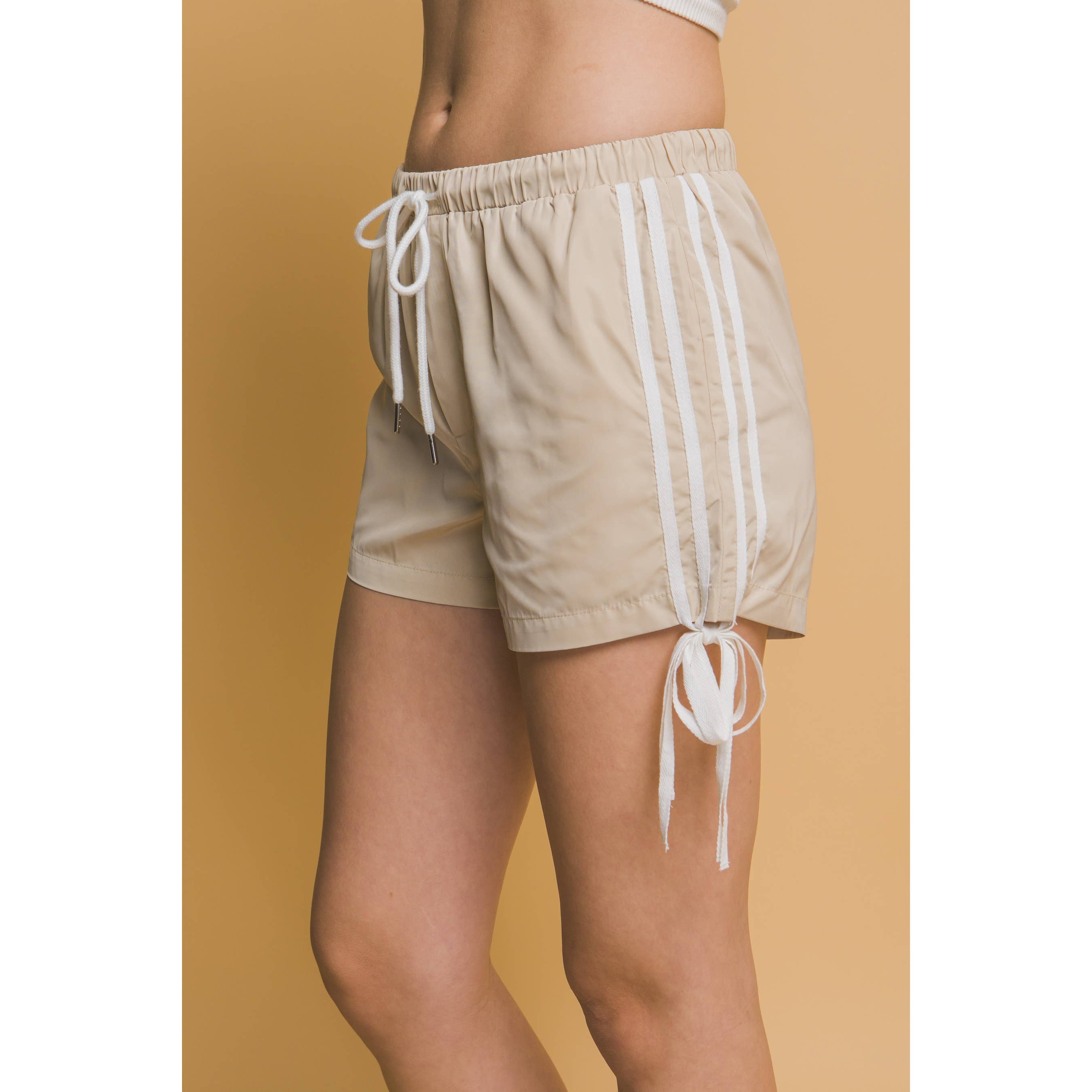 HiteJeans – Engroshandel Shorts – Kvinder – Stribet Bånd Bindebånd Shorts med Sidelommer15