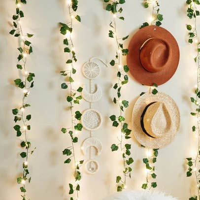 Perfect Holiday - Vente Guirlandes lumineuses - Guirlande lumineuse à DEL en forme de vigne, 5 pi x 3,5 pi, blanc chaud6