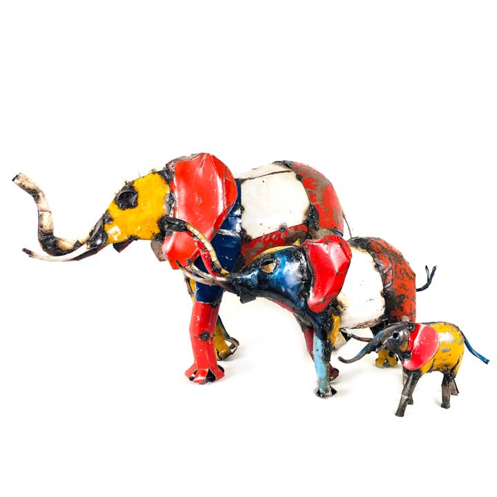 African Elephant Recycled Metal and other Purchase Wholesale statale 106 alimentare. Free Returns & Net 60 Terms on Faire trending on Faire.