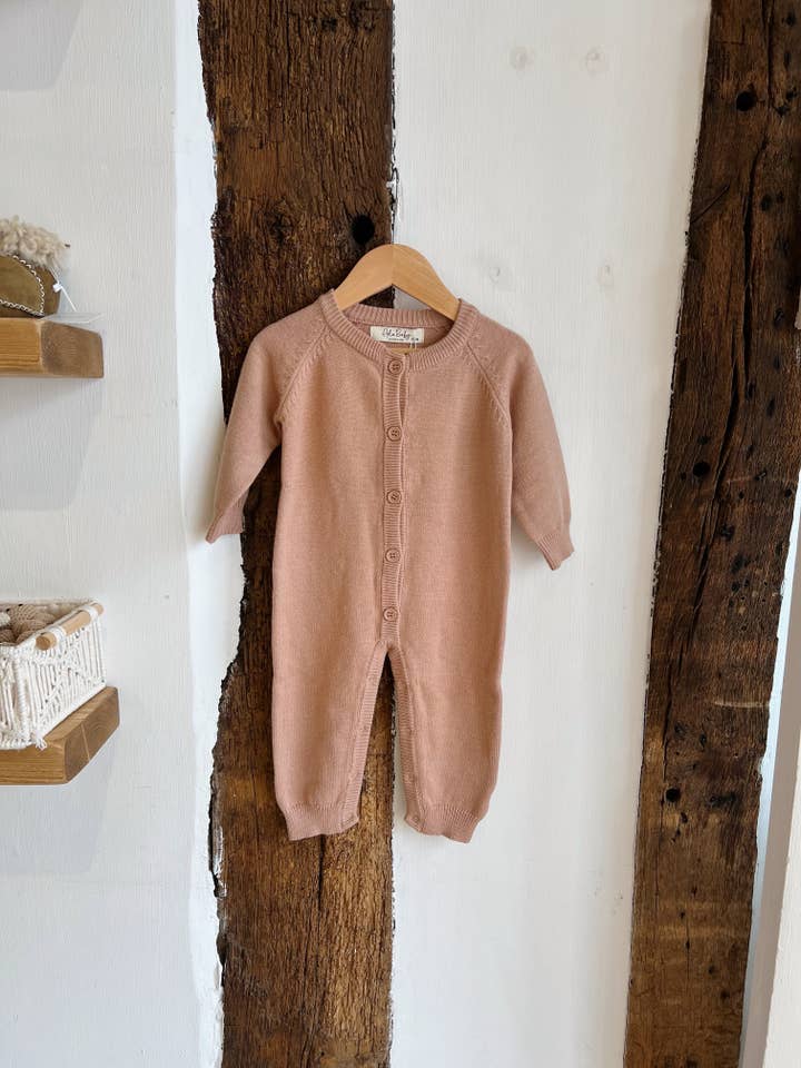 Baby-Strickoverall mit Knöpfen für den Großhandel von Ada Baby