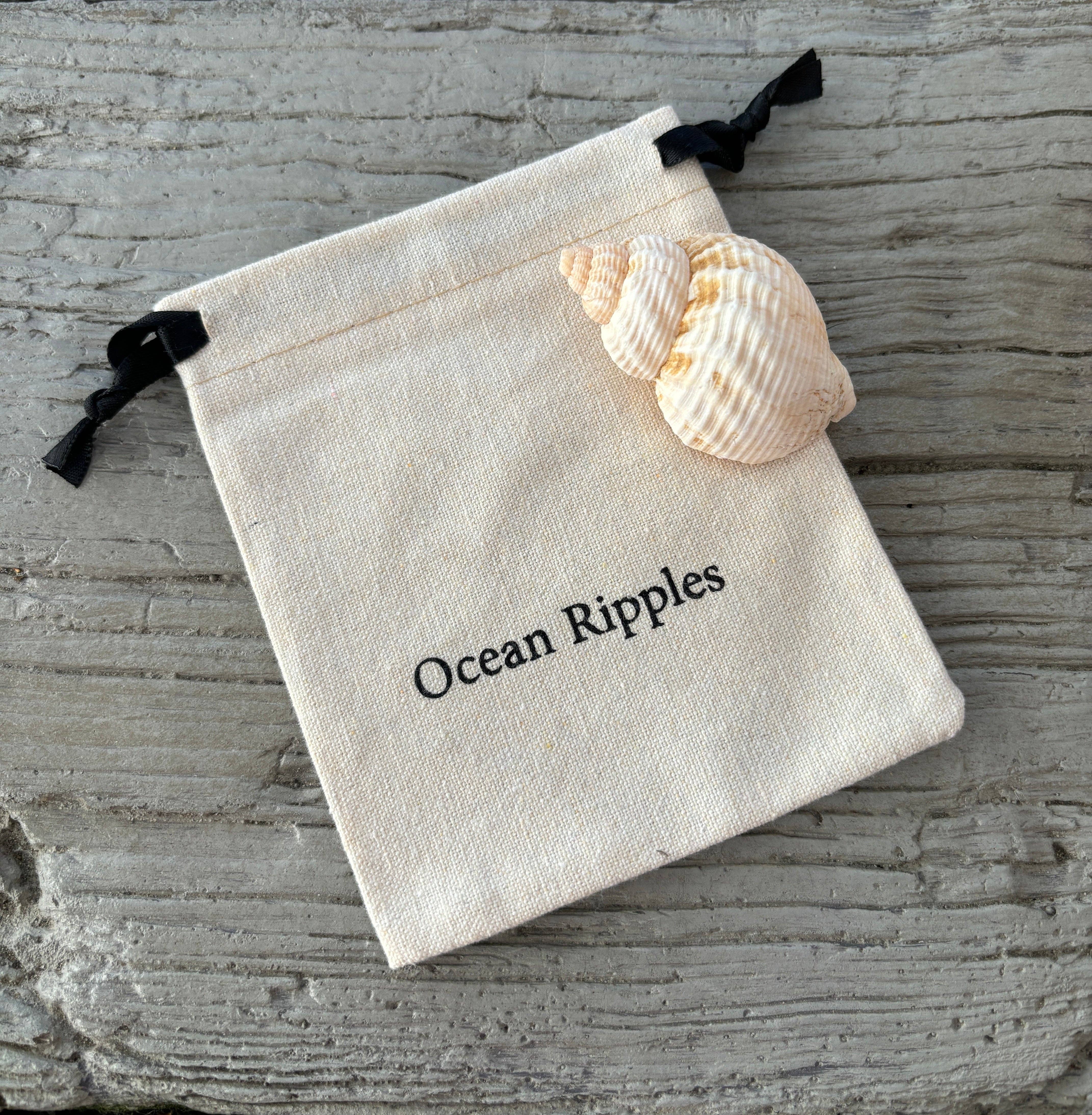 Ocean Ripples - Vente Boucles d'oreilles pendantes - Boucles d'oreilles pendantes en plaqué or 14 carats avec grappe d'aigue-marine5