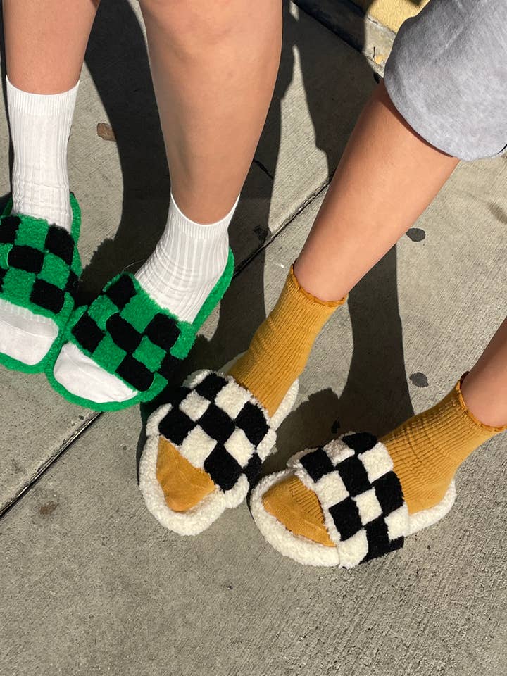 Fuzzy Checkered Slippers for wholesale by En Crème
