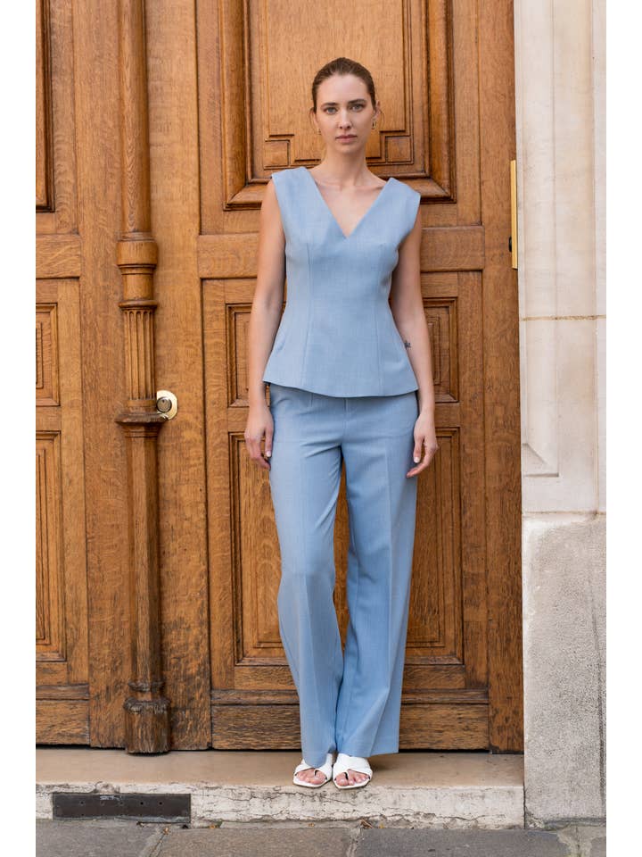 Attentif Paris - Venta al por mayor Blusa - Mujer - Top sin mangas con escote en V11