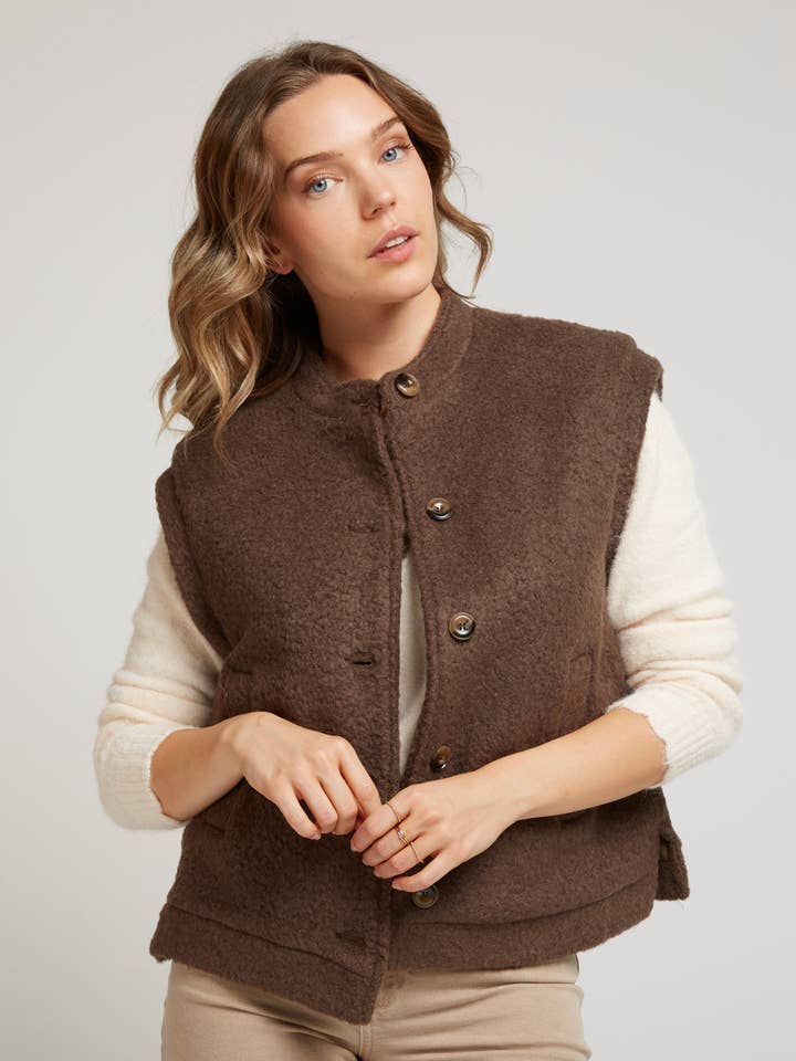 Andy & Lucy - Vente Cardigan – femme - GANDALF - Gilet sans manches en laine bouclée0