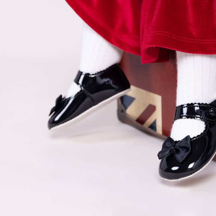 Early Days & Baypods – wholesale Cot shoes – Baby – B604 Soft sole girls button bar shoe pre walker with bow7