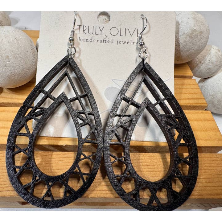 Brincos de madeira rú por atacado de Truly Olive