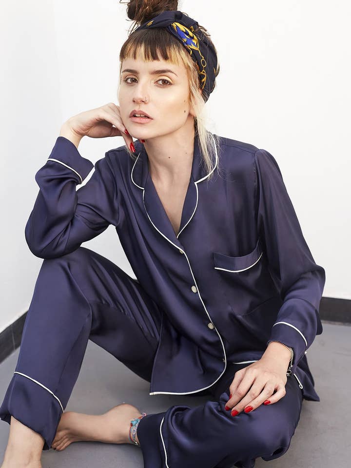 SET CHARLOTTE BLEU MARINE pour la vente par AYRAWEAR