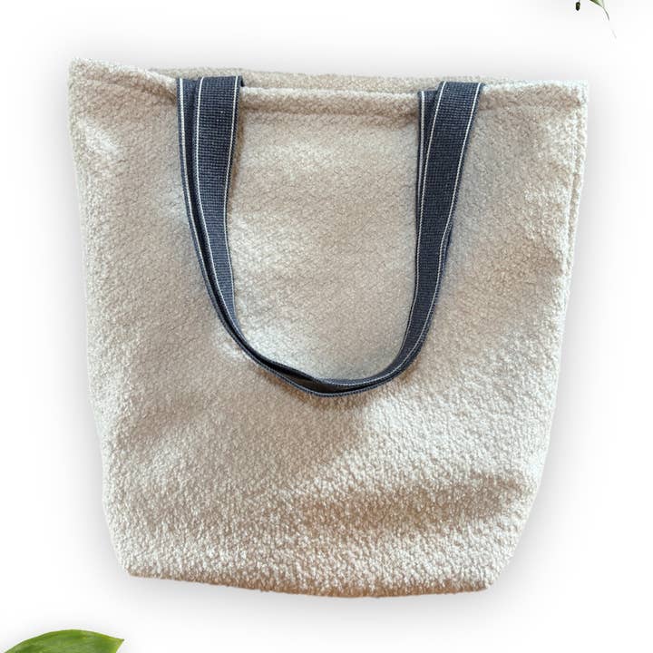 Eco-Friendly White Sherpa Tote Bag – Handmade & Stylish for wholesale by everydaybags.gifts
