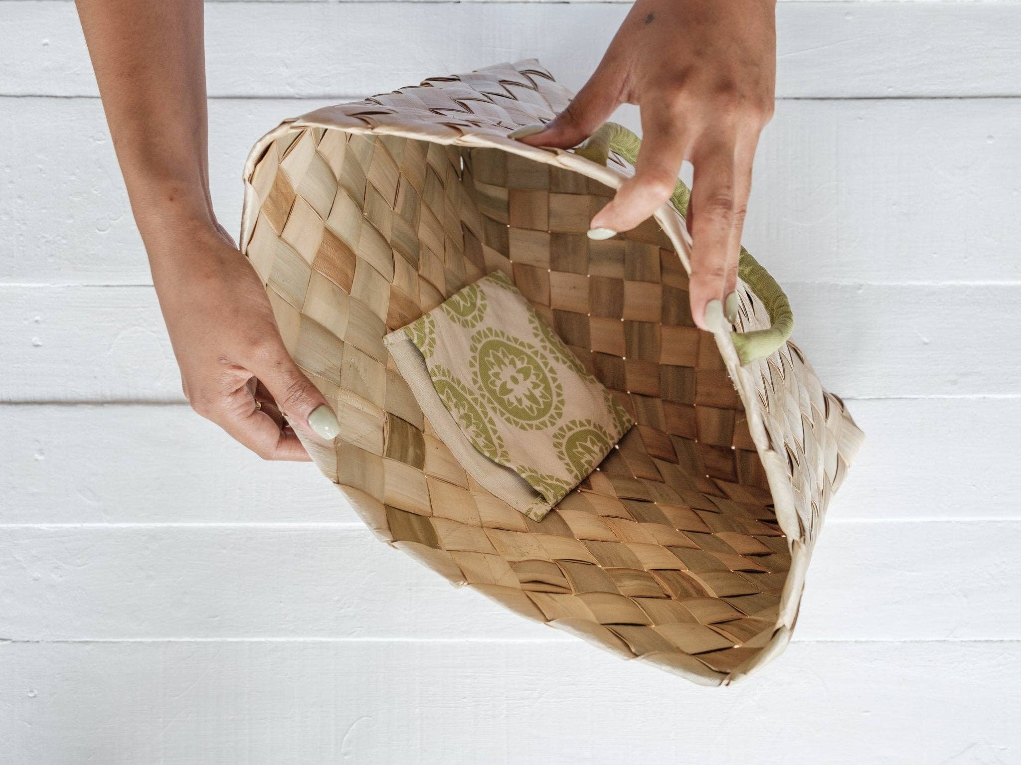 Rise Beyond the Reef - Wholesale Tote Bag - Women's - Handwoven Carry Bag13