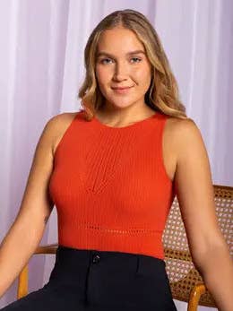 #I06335 Hæklet top med rund hals i blonder. for engroshandel hos Scala Tops