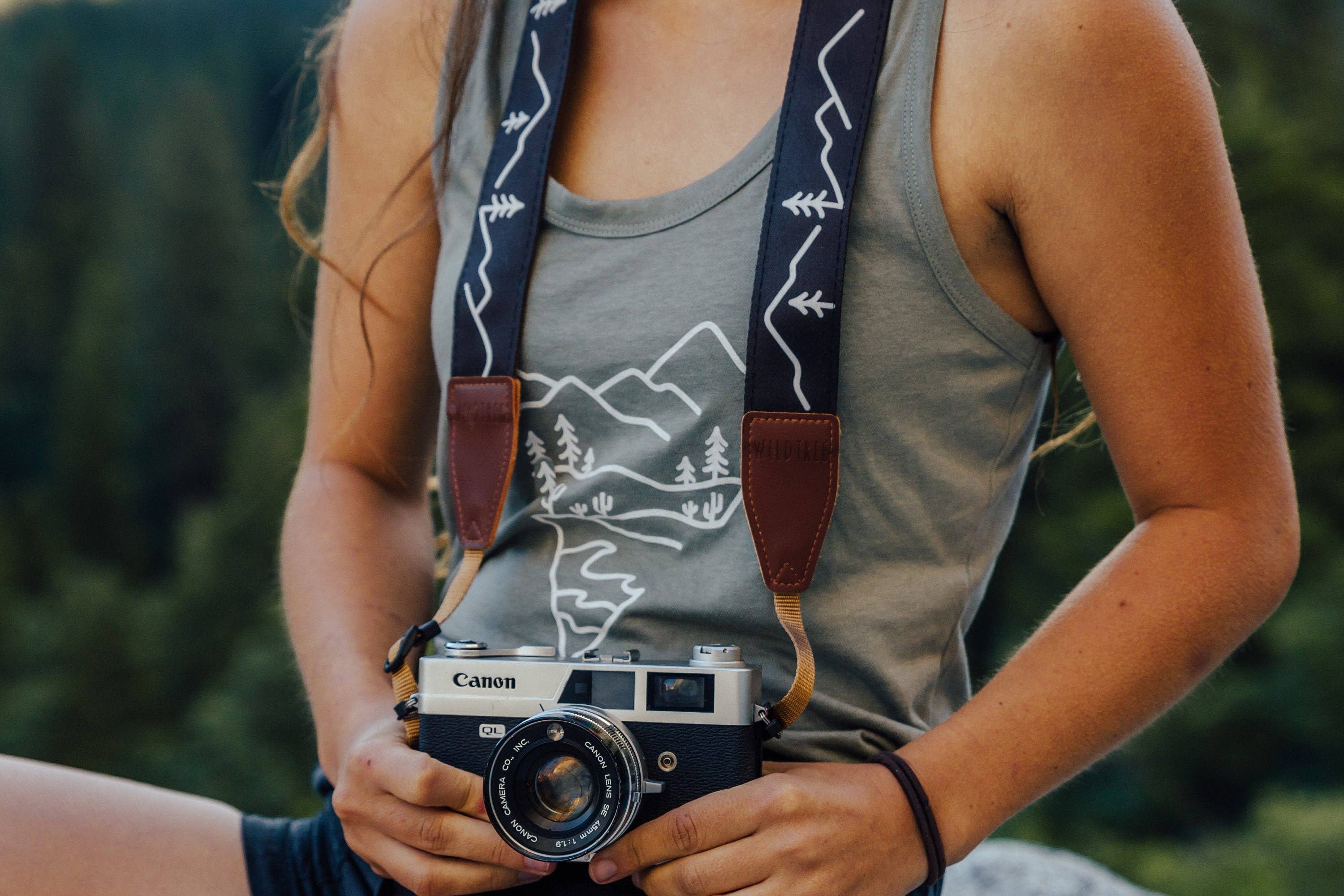 Wildtree - Wholesale Camera Strap - Simple Mountain Design Camera Strap6