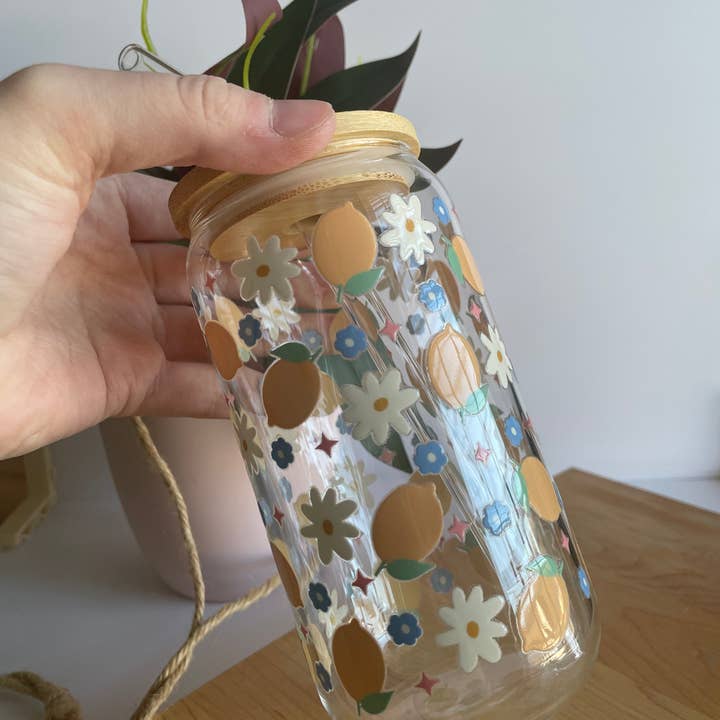 DesignedbyKendal - Wholesale Drinking Glass/Cup - Flowers and Lemons Glass Cup with Bamboo Lid and Glass Straw5