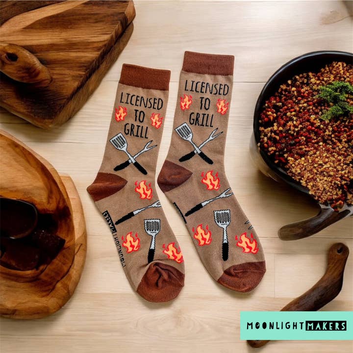 Moonlight Makers - Wholesale Socks – Unisex - Licensed to Grill - Funny Unisex Socks - Father's Day, Gift1