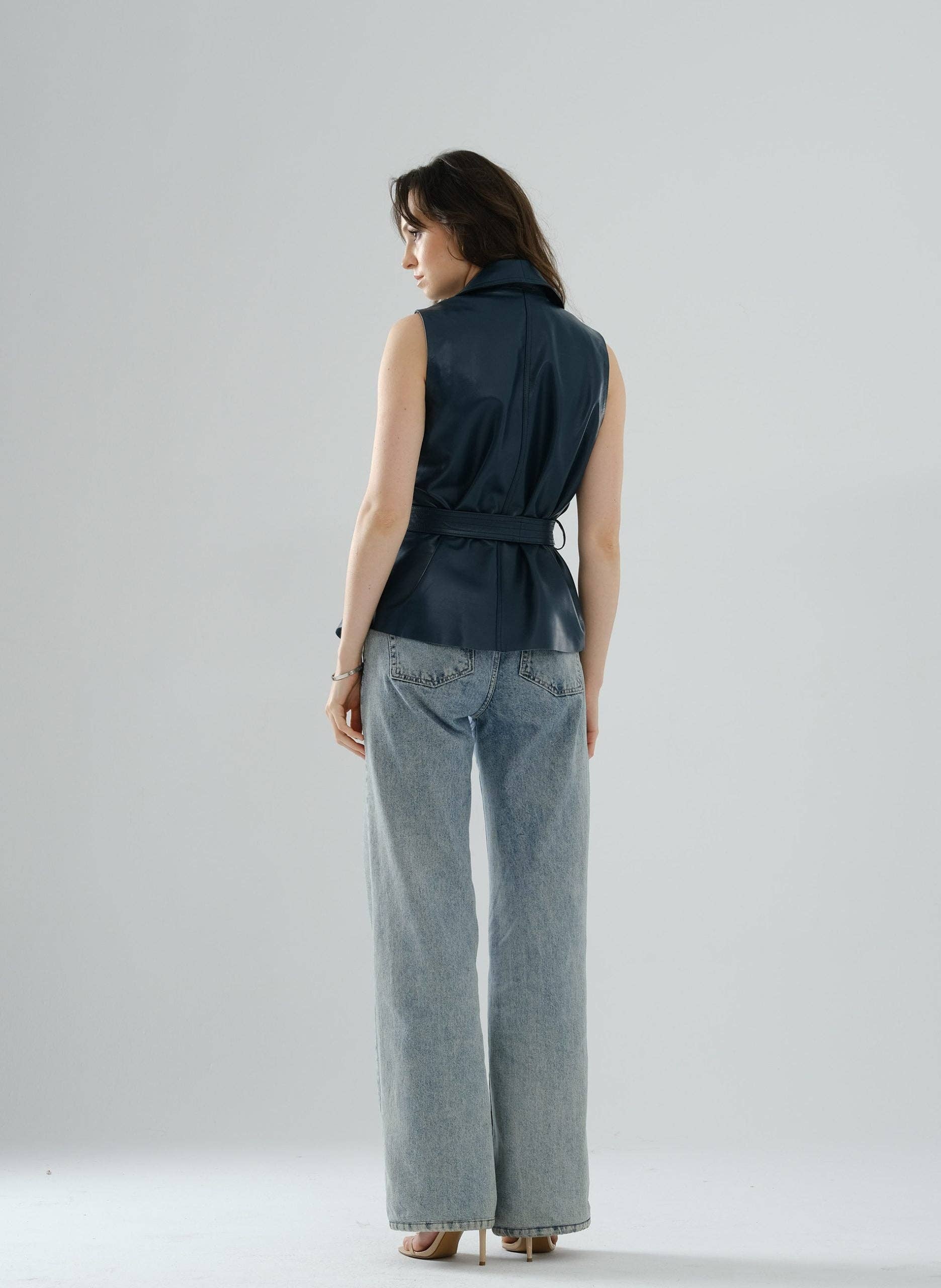 DUE2store – Großhandel Oberbekleidungsweste – Damen – Safari-Lederweste – Petrol3