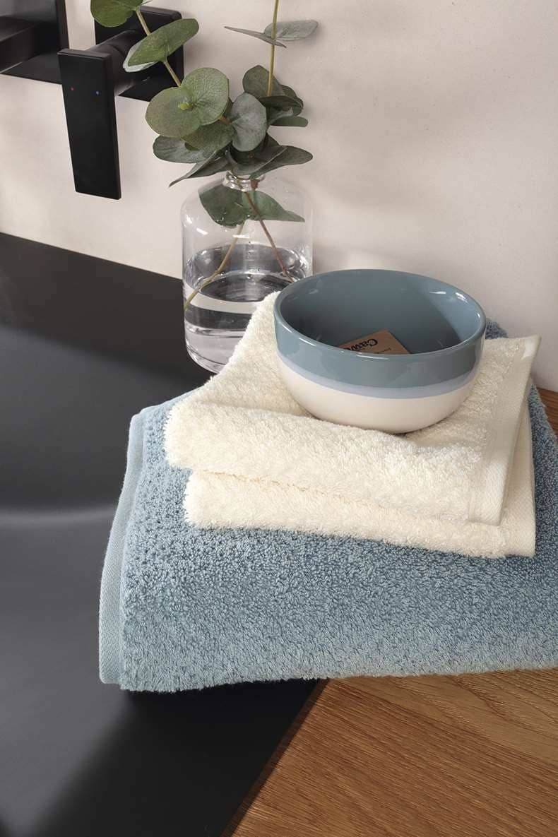 CAWÖ TEXTIL GmbH & Co. KG - Wholesale Hand Towel - Cawö Pure Towel - Various Colors - 50/100 cm1