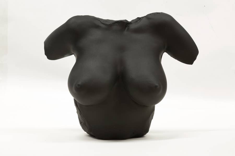 Creators Berlin - Wholesale Sculpture - Black Venus of Berlin1