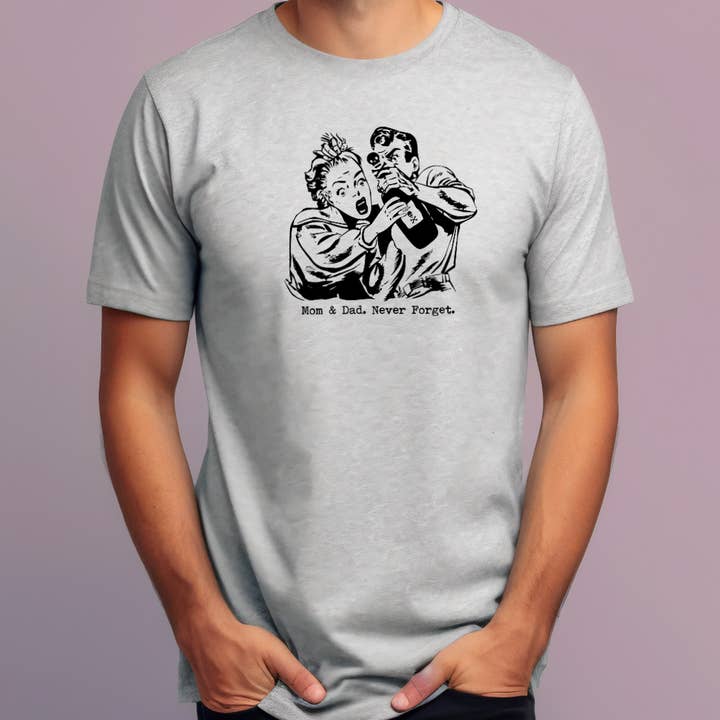 T-shirt Mom & Dad pour la vente par A-Hole Shirts