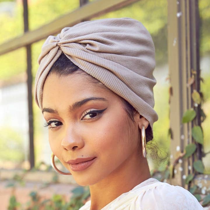 Dame Turban - Tan Strik | Hårplejegaver for engroshandel hos OKIYAH