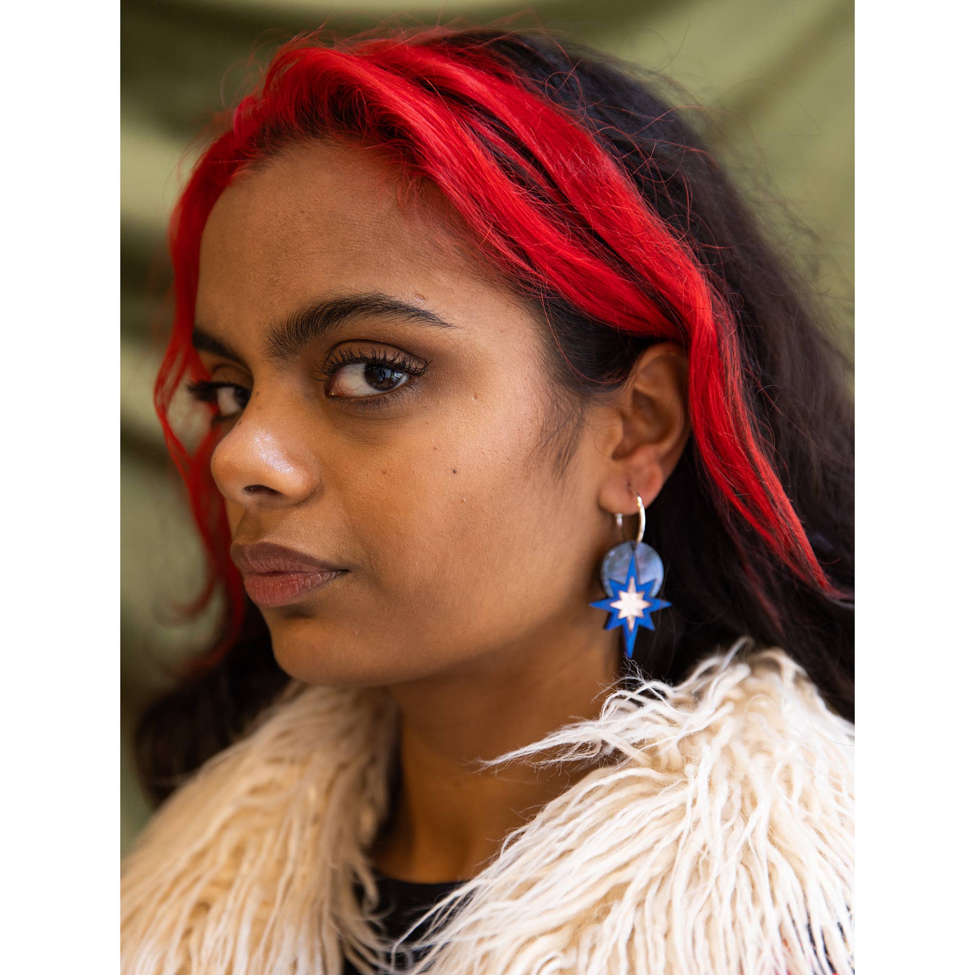 Rosa Pietsch – wholesale Dangle earrings – Star Deco Hoop Earrings: Midnight Marble2