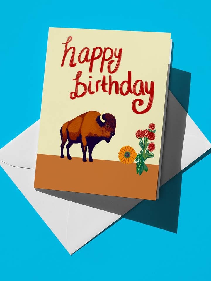Grattis på födelsedagen Bisonkort - Sött och färgglatt kort för barn, vänner och familj - Rolig present för naturälskare i Oklahoma för wholesale av semiserious studio