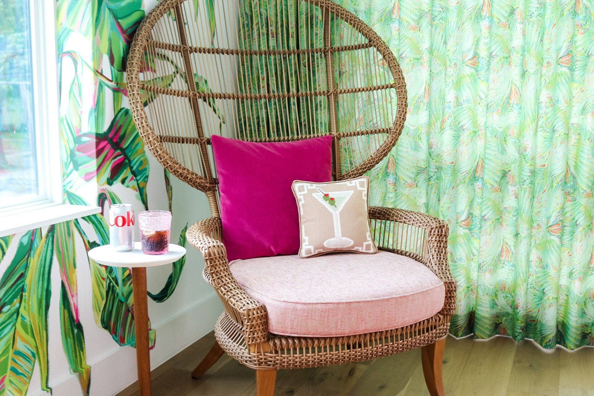 Southern Decorative - Venta al por mayor Cojín decorativo - Cojín de Punto de Cruz Dirty Martini2