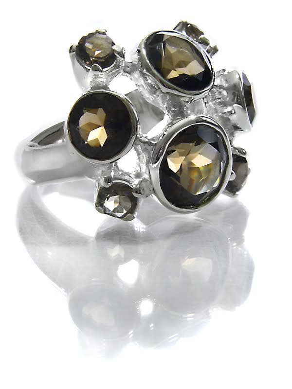 Otte sten gratis stil boble Ring Smokey Quartz for engroshandel hos Sikara & Co.