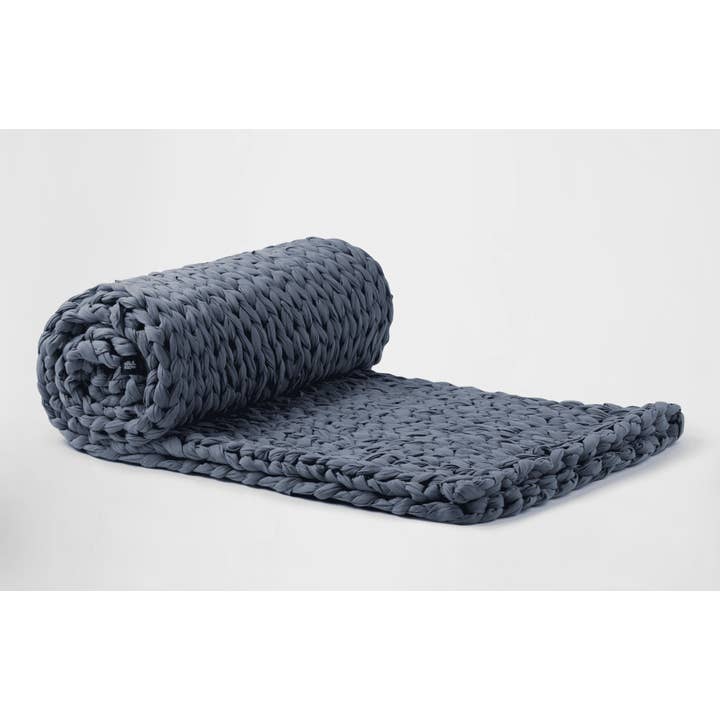 Silk & Snow - Wholesale Throw Blanket - Hand Knitted Weighted Blanket – Natural5