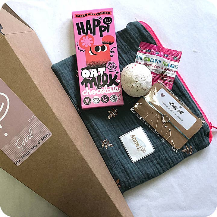 Les Surprises d'Annel. - Wholesale Gift Box - Eco-responsible surprise Girl1