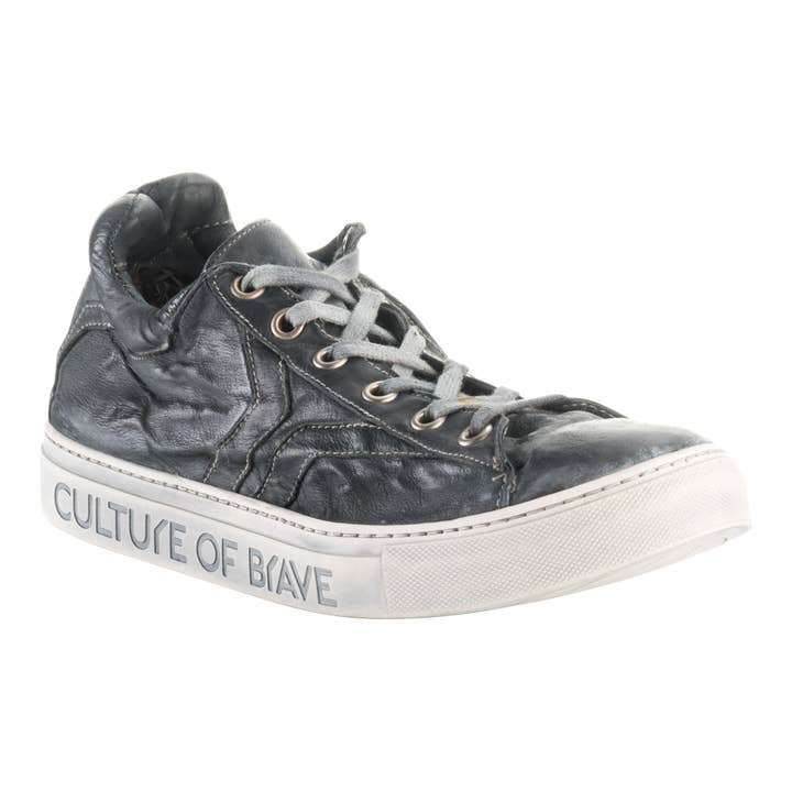 Taglio basso da donna Individual Courage Charcoal OD2 per la vendita all'ingrosso da parte di C.O.B by Culture of Brave