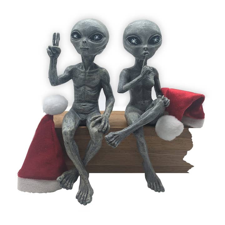 John Bernard & Company - Wholesale Decorative Figurine - Alien Christmas Decoration Alien Statues Ledge Loungers