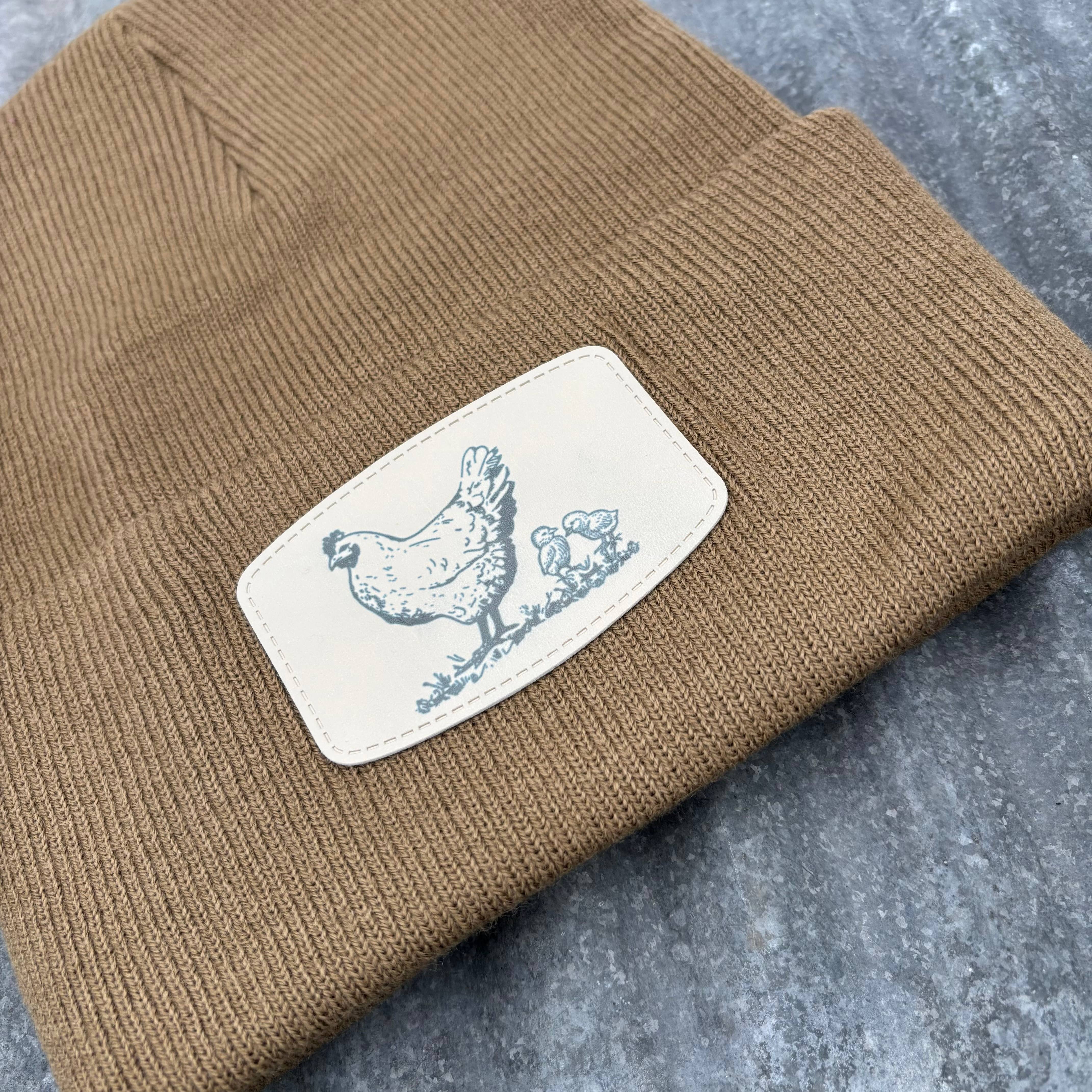 Sage & Soil - Vendita all'ingrosso Berretto - Donna - Berretto per Adulti Mama Chicken1