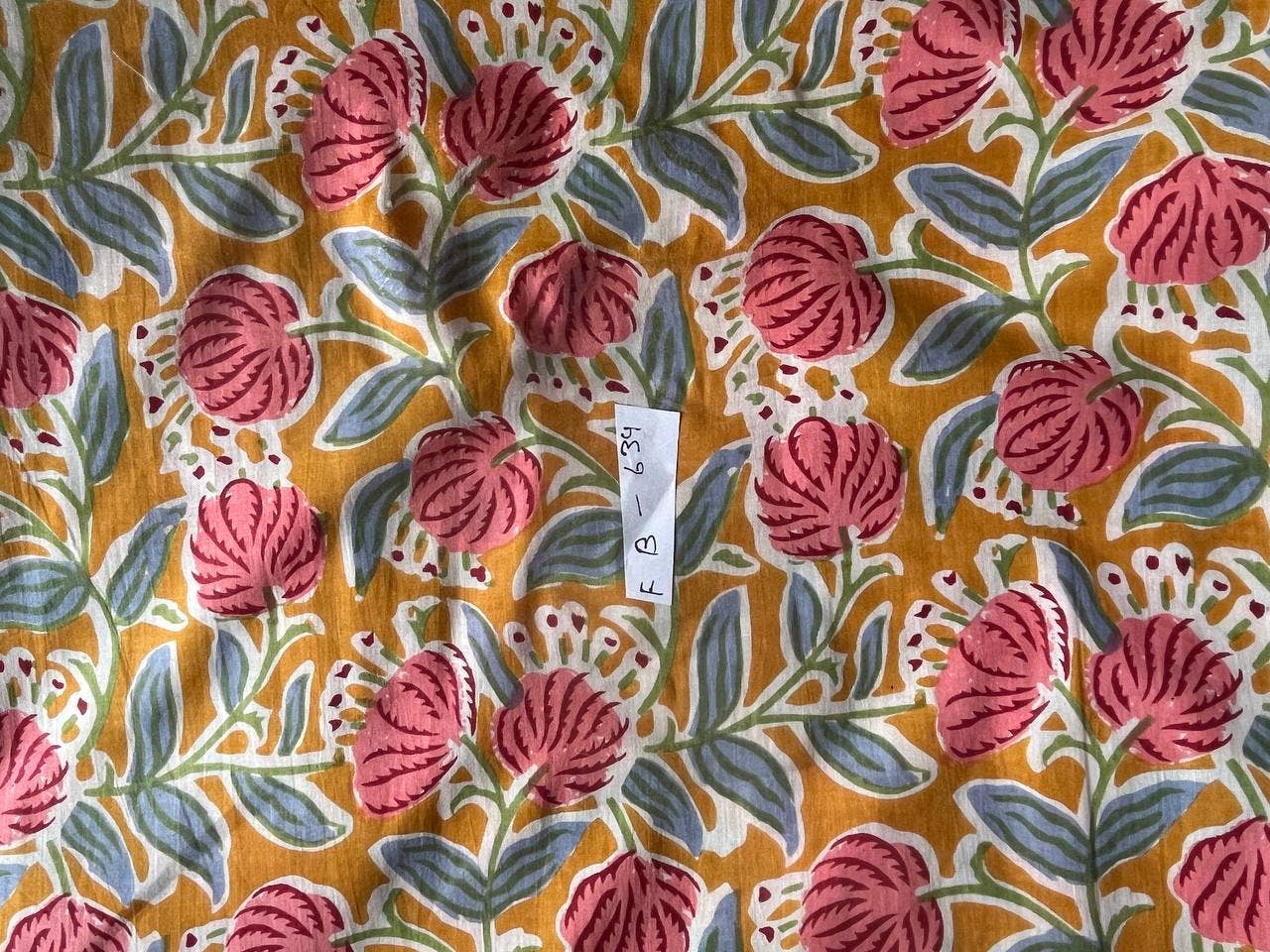 GYPSY STUDIO - Venta al por mayor Pinturas para tela - Tela de algodón india estampada a mano para vestido y ropa de mujer2