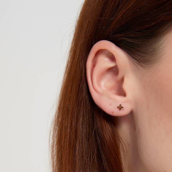 Melange Blanc - Wholesale Stud/Post Earrings - Hadley x cross stud earring, dainty stud, cross stud
