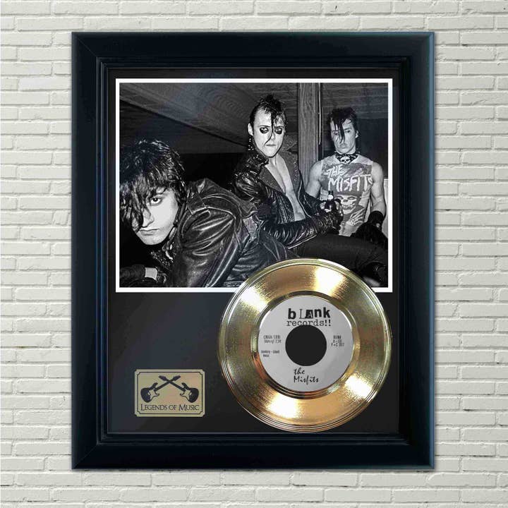 Display per dischi con cornice «Cough Cool and She» dei Misfits per la vendita all'ingrosso da parte di Gold Record Outlet