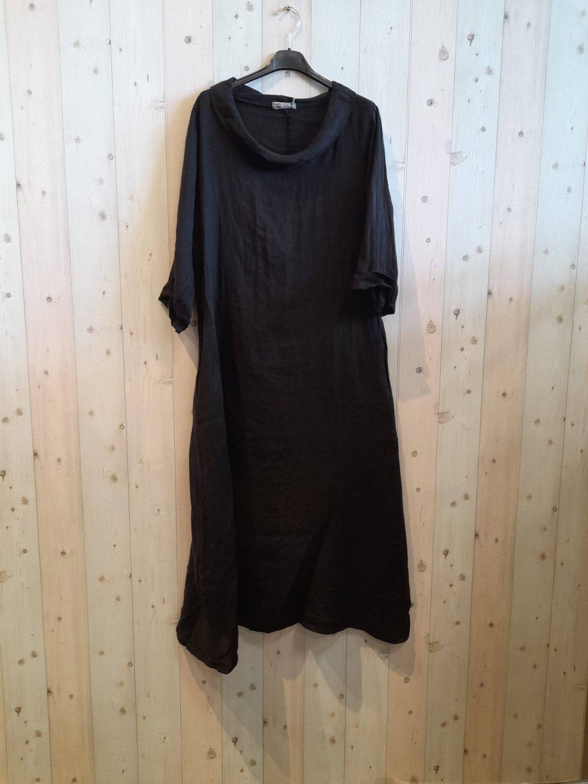 Linen & More – Vestido - Mulher por atacado – REF 25812 VESTIDO COMPRIDO DECOTE BARCO LINHO 100%3