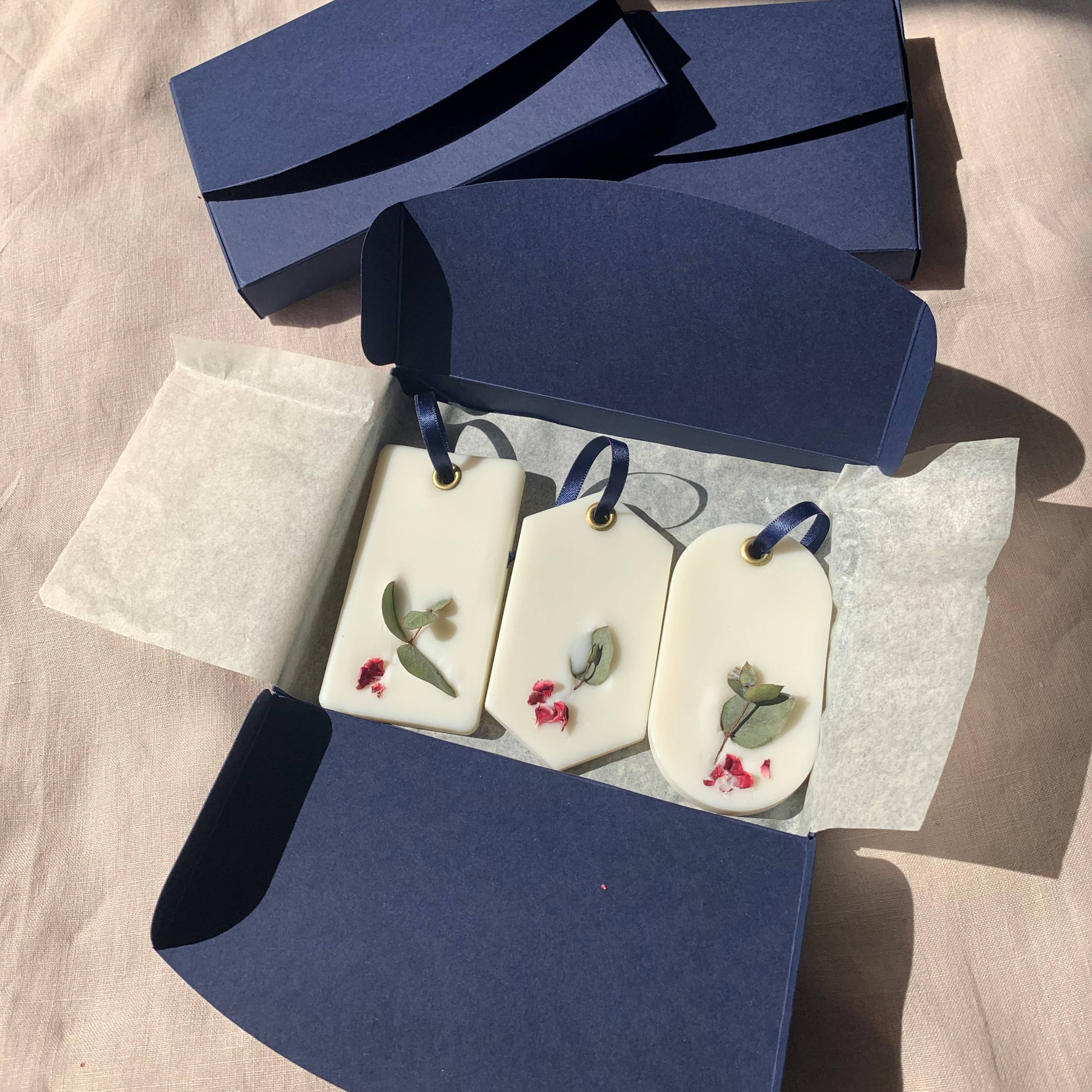 Léfé - Vendita all'ingrosso Profumi solidi - Set da 3 profumatori solidi per ambiente - Viole e fiori bianchi3