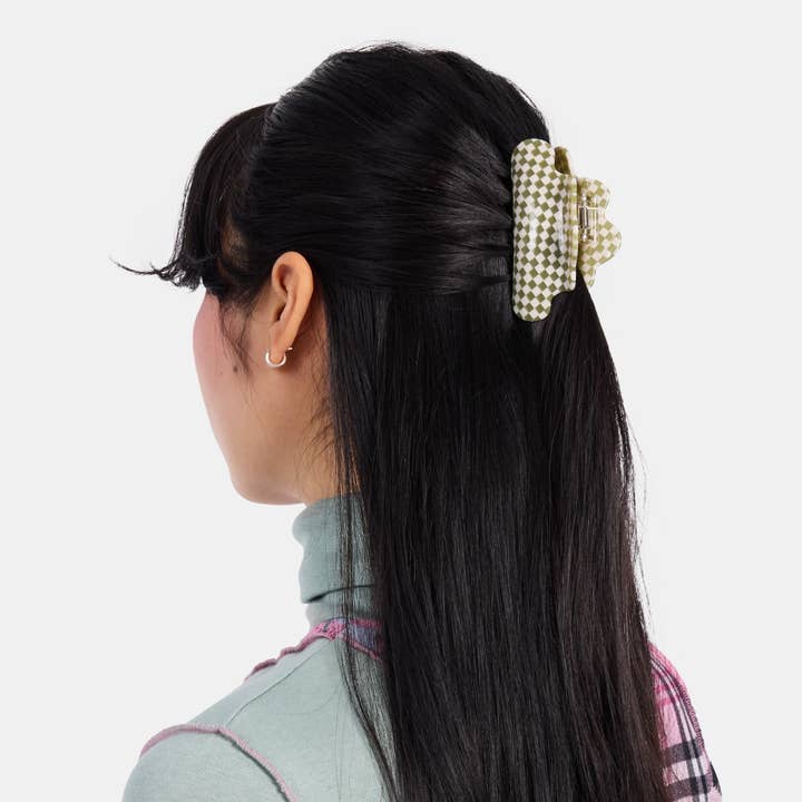 CHUNKS - Wholesale Hair Clip - Women's - Baby Nimbus Claw in Olive Check